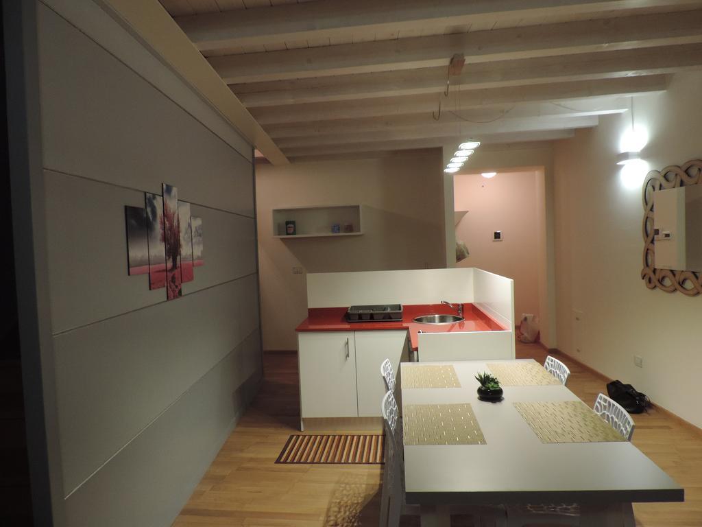 Residence Al Sociale Mantova Bilik gambar